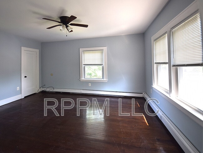 Building Photo - 488 Heywood Ave