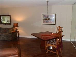 Building Photo - 3351 S Palm Aire Dr