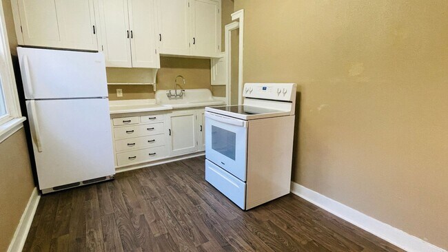 Foto del edificio - Hamlin-312 8th Ave SE