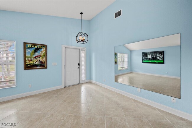 Foto del edificio - 15817 Beachcomber Ave