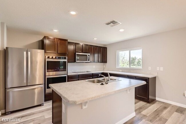 Building Photo - 5 br, 3 bath House - 6377 Domenico Court UNIT