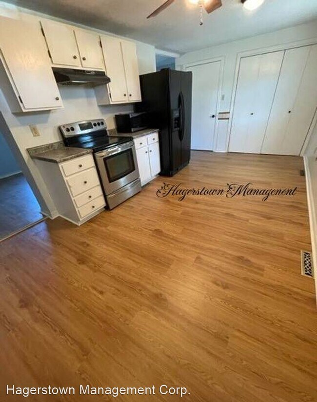 Building Photo - 3 br, 1.5 bath House - 307 Emmert Rd