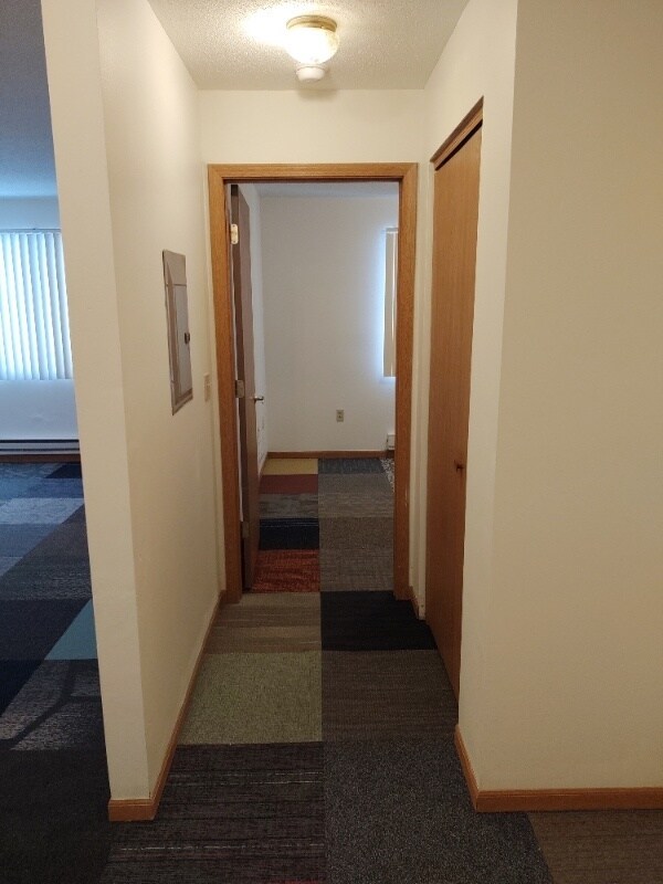 Foto del edificio - 799 Roundhouse Addition