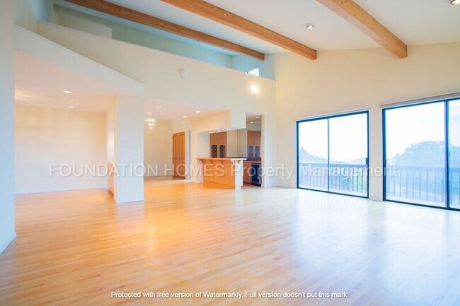 Foto del edificio - 1 Westridge Ln