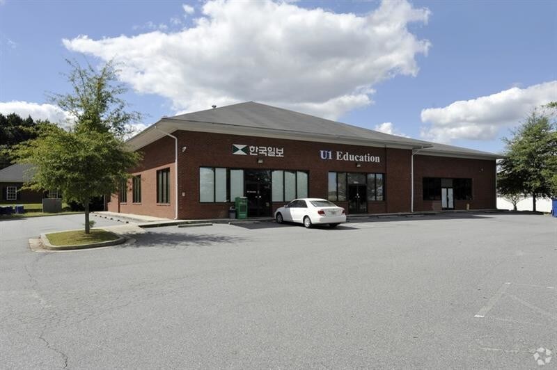 4120 Chattahoochee Trace, Duluth, GA 30097 House Rental in Duluth, GA