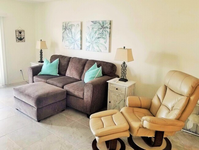 Foto del edificio - 169 Pompano Dr SE