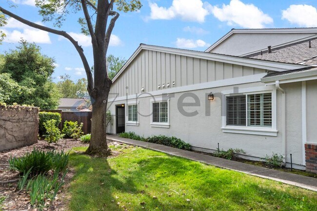 Foto del edificio - 6 Sandpebble Ct