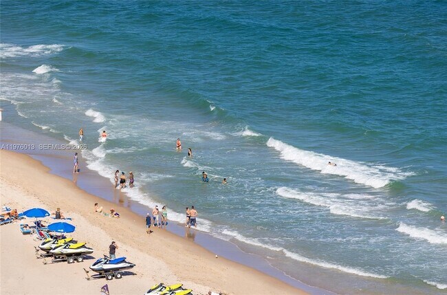 Photo - 4010 Galt Ocean Dr Apartment