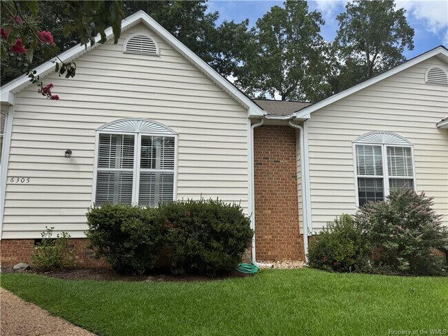 Foto del edificio - 6305 Chiswick Park