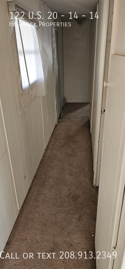 Foto del edificio - 122 US-20