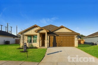 Building Photo - 5511 Shasta Pl