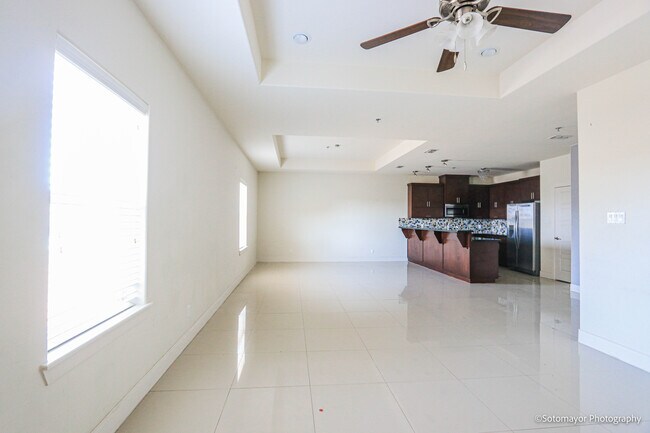 Foto del edificio - 1413 Keeton Ave