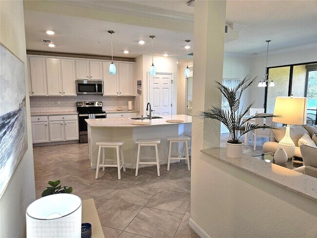 Building Photo - 10042 Crooked Crk Dr