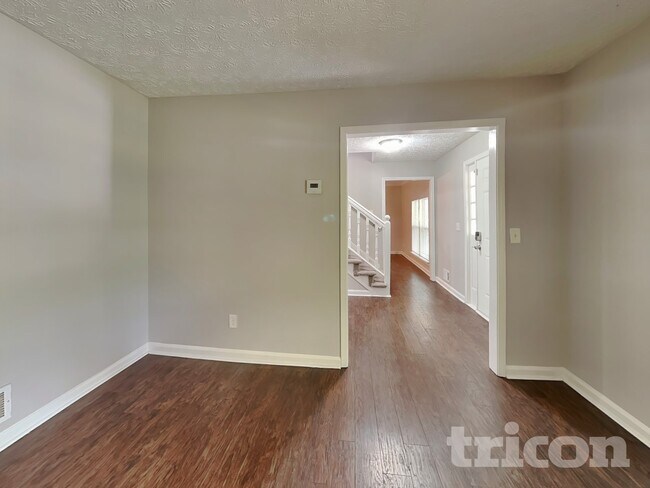 Foto del edificio - 5308 Omalley Ln