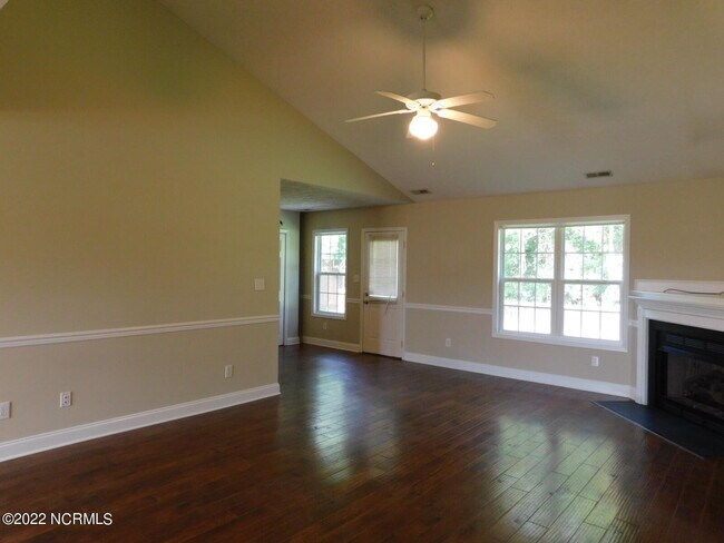 Foto del edificio - 1504 Mesquite Ct