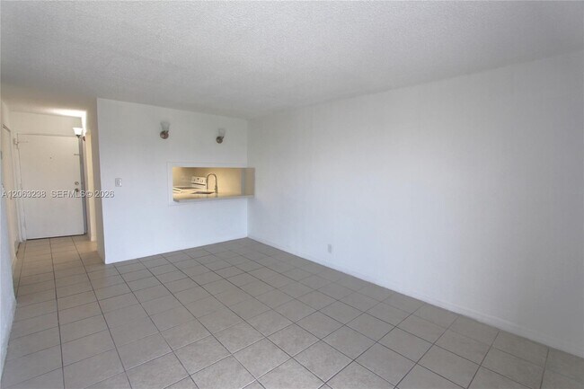Foto del edificio - 801 NW 47th Ave