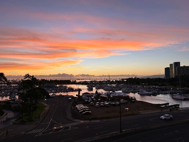 Foto del edificio - 1676 Ala Moana Blvd