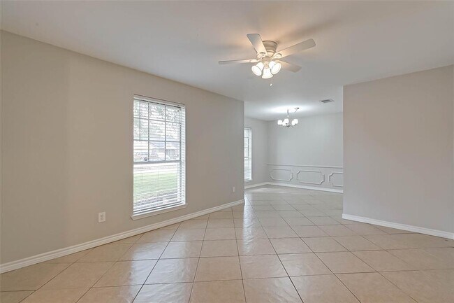 Foto del edificio - 19610 Mallard Lake Ln