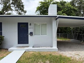 Building Photo - 6410 SW 63rd Ct