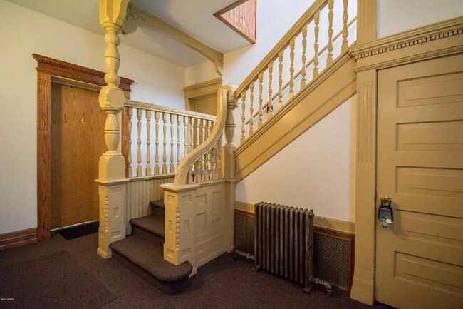 Foto del edificio - 614 Cherry St SE