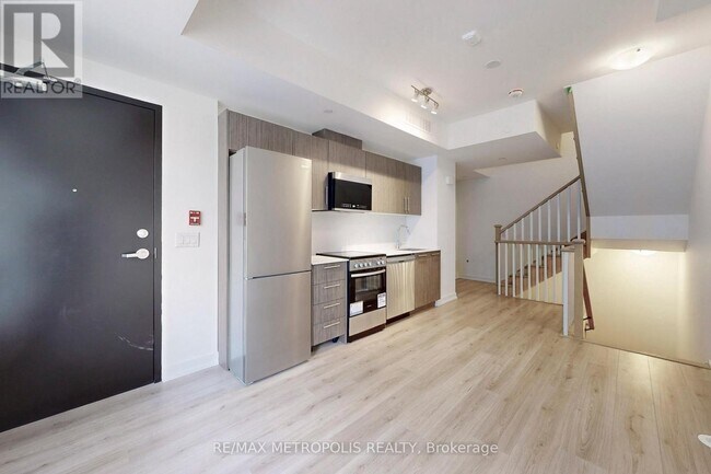 Photo du bâtiment - 42-871 SHEPPARD Ave