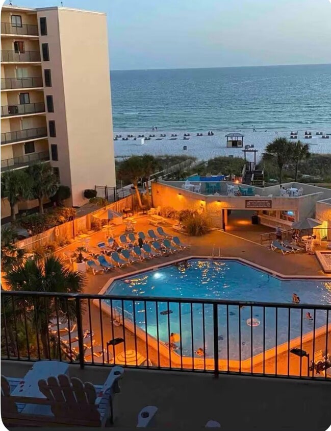 Primary Photo - 8817 S Thomas Dr