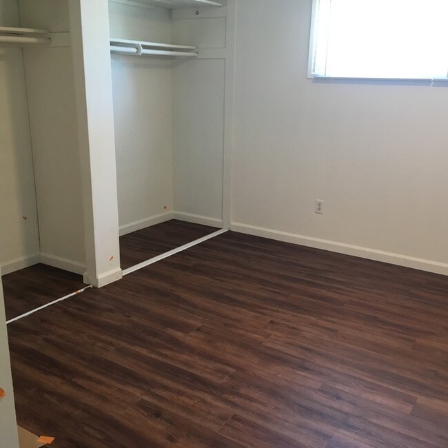 Building Photo - 16571 Thames Ln