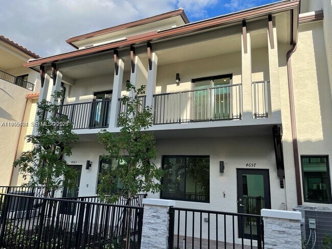 Foto del edificio - 4657 NW 83rd Pkwy