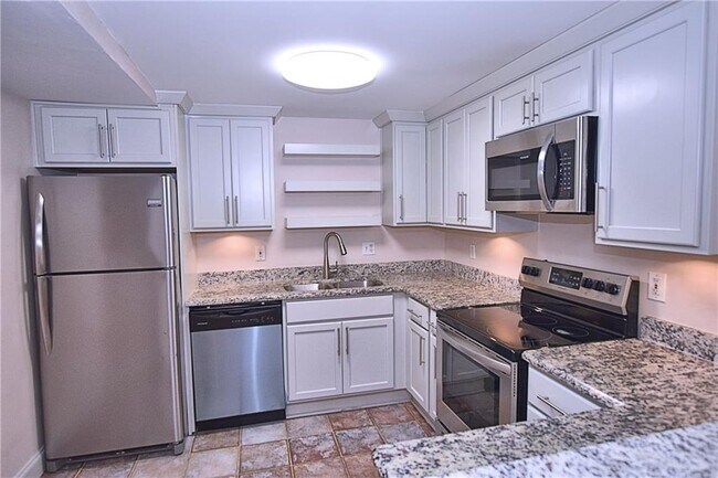 Foto del edificio - 417 10th St NE