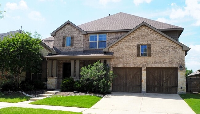 Photo - 909 Fenceline Dr House