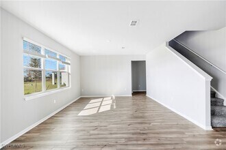 Building Photo - 43813 Cattleman Dr
