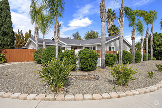 Building Photo - 10875 Barbados Way
