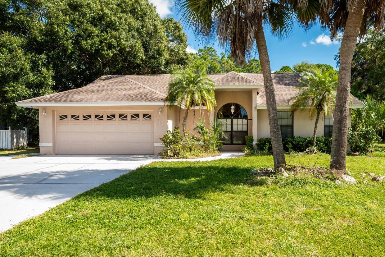 210 Woodingham Trail, Venice, FL 34292 - House Rental in Venice, FL ...