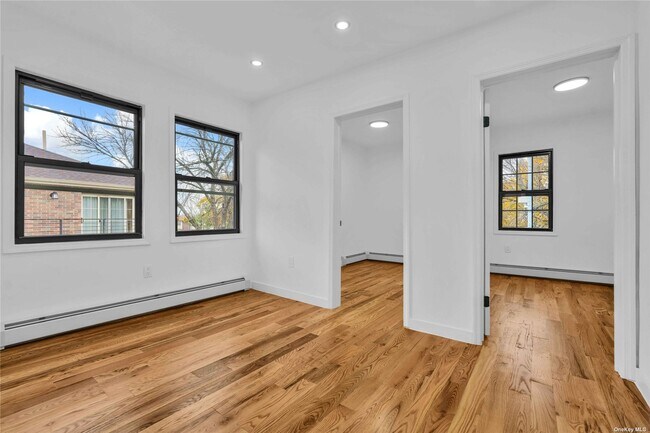 Building Photo - 110-12 Ditmars Blvd