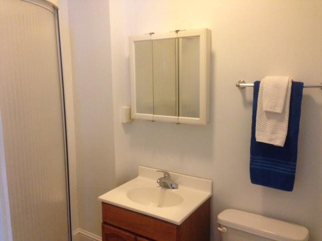 Foto del edificio - 1025 West Fourth Street, Apt 5