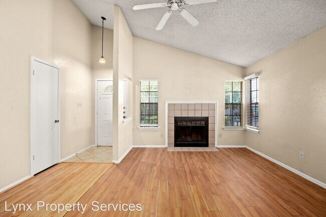 Foto del edificio - 3 br, 2 bath House - 12307 Cedar Spur Rd