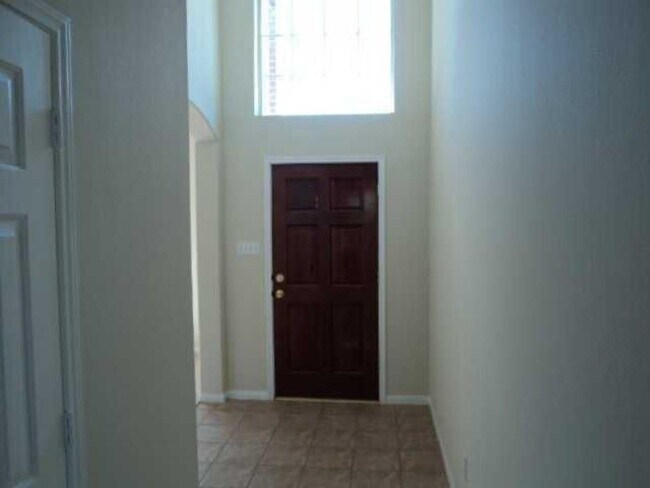 Foto del edificio - 7414 Stonesfield Pl