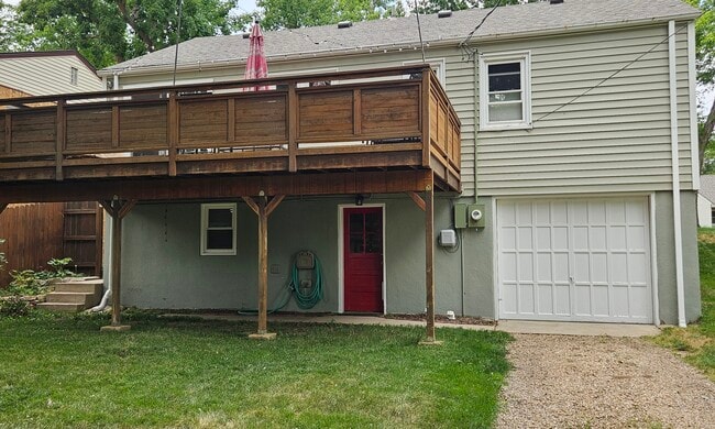 Building Photo - 1708 15th Ave