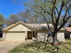 Primary Photo - 4204 Oak Creek Dr