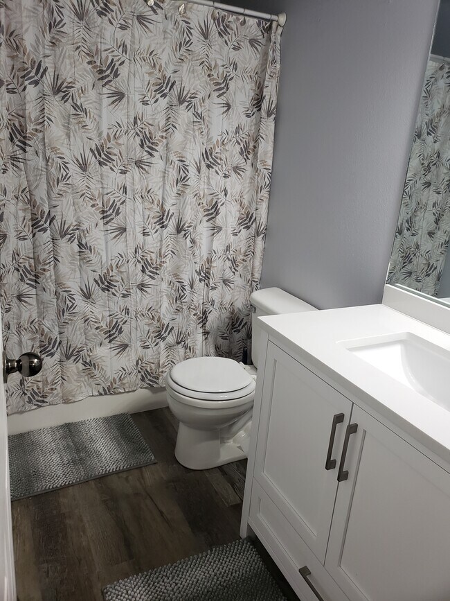 Foto del edificio - 1148 N Northfield Rd #85