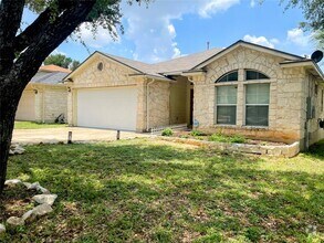 Building Photo - 1613 McDowell Bend