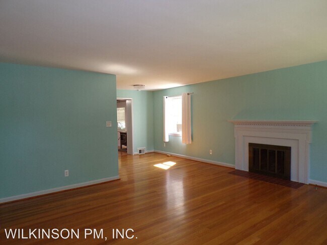 Foto del edificio - 2 br, 1 bath House - 3219 Norfolk Lane