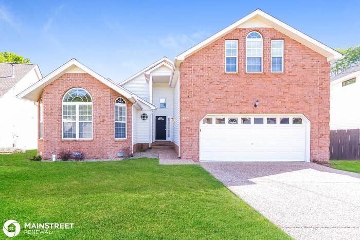 Primary Photo - 3925 Waterford Way, Antioch, TN 37013