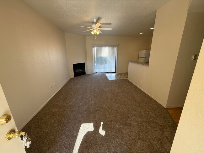 Foto del edificio - 1113 Meadowlark Way SE