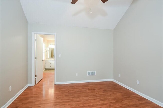 Building Photo - 3802 Nowlin Rd