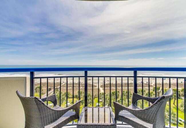 Foto del edificio - 2301 N Ocean Blvd