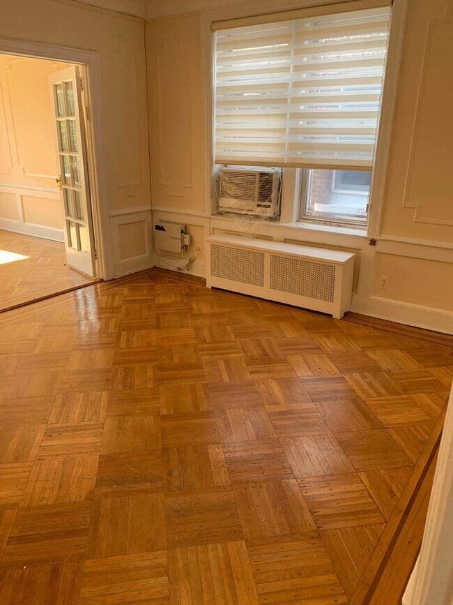 Building Photo - 3017 Ocean Pkwy