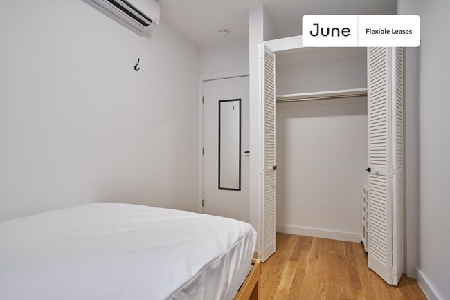 Building Photo - Absolutely Private ROOM in Bed-Stuy