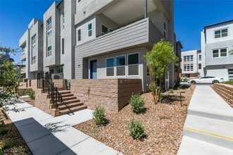 Building Photo - 2509 Silent Vw Ave