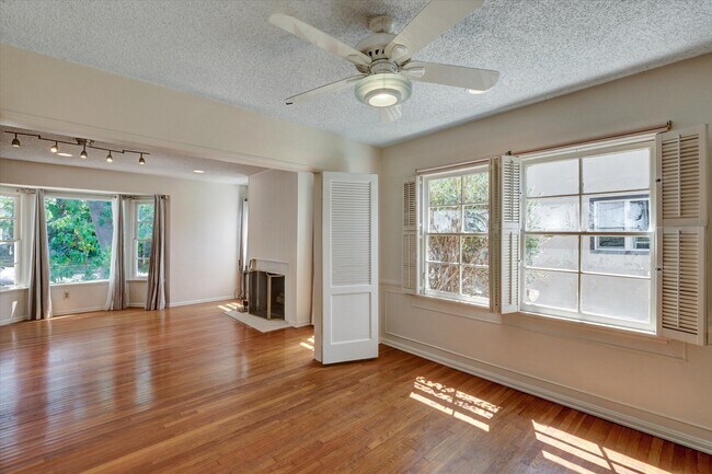 Foto del edificio - 2511 Castle Heights Ave